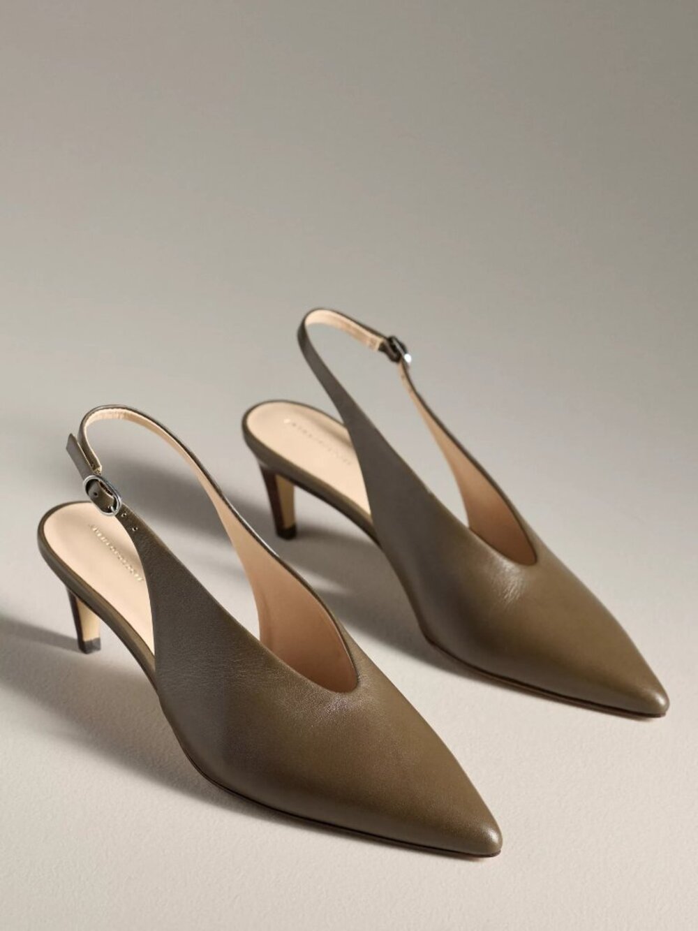 By Anthropologie Pointed-Toe Slingback Pumps heels size 6 green color - Picture 2 of 5